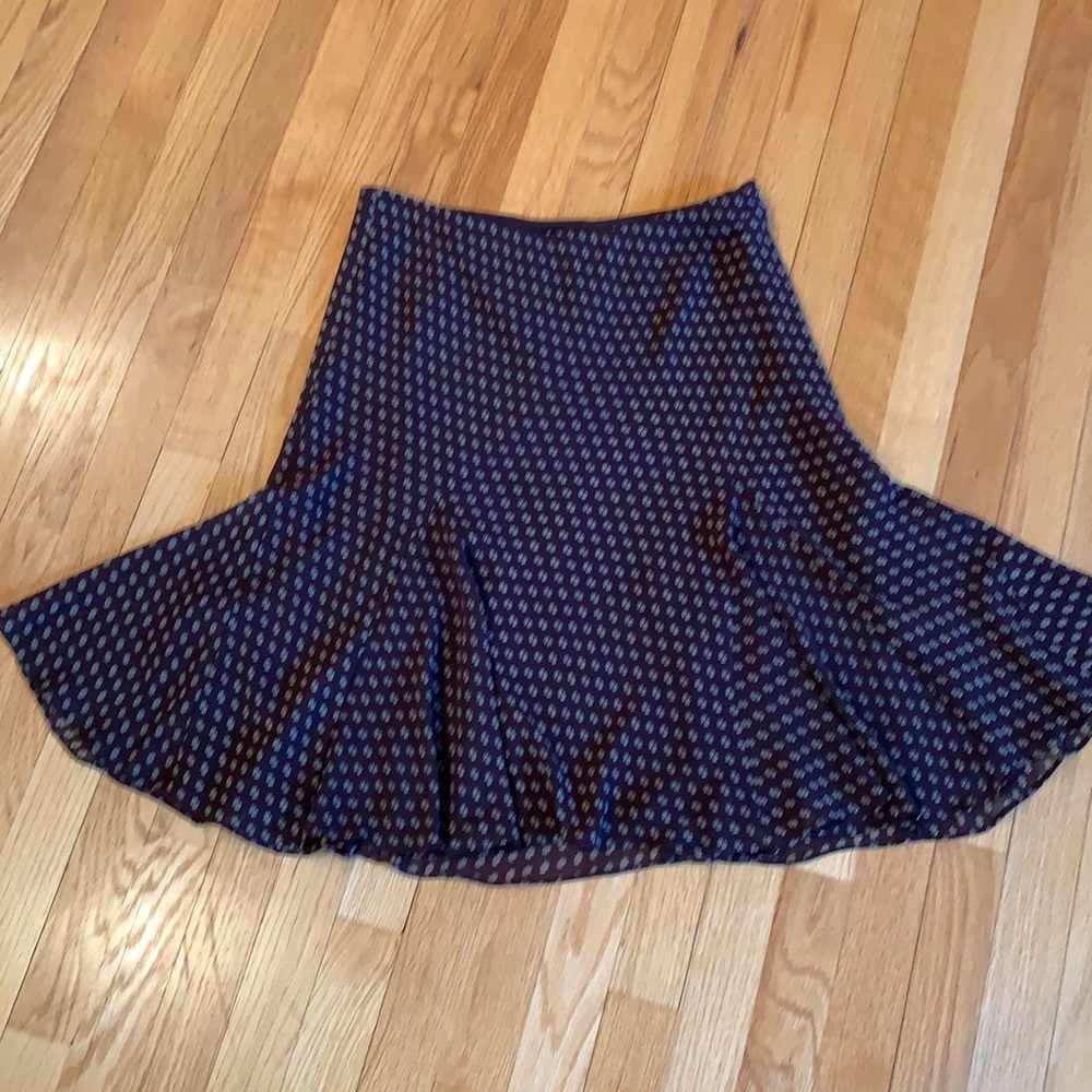 Brown, gold patterned flowy skirt